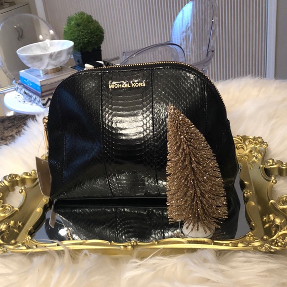 New Michael Kors Genuine Snake Large Travel Pouch - Picture 2 of 10